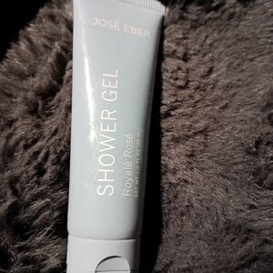 Royale Rosé Shower Gel - Blue